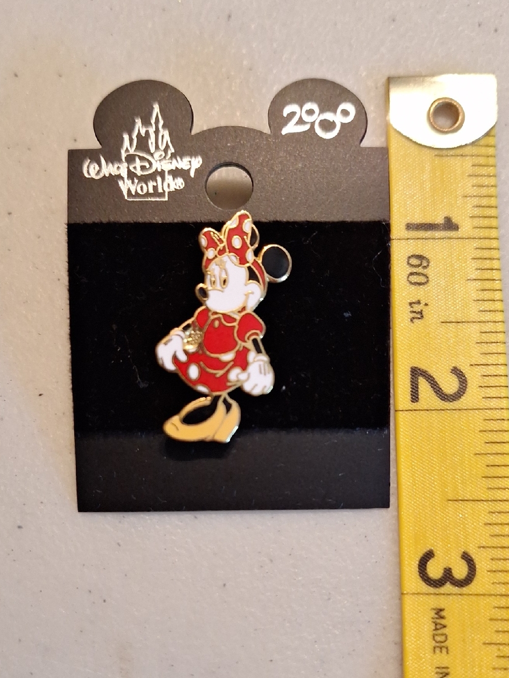 Walt Disney World Minnie Mouse Enamel Pin - Red & Gold